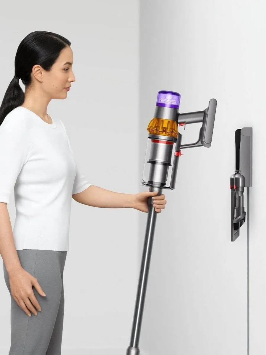 Dyson V15 Detect Animal Vacuum Cleaner uptp 60 Minutes Run Time